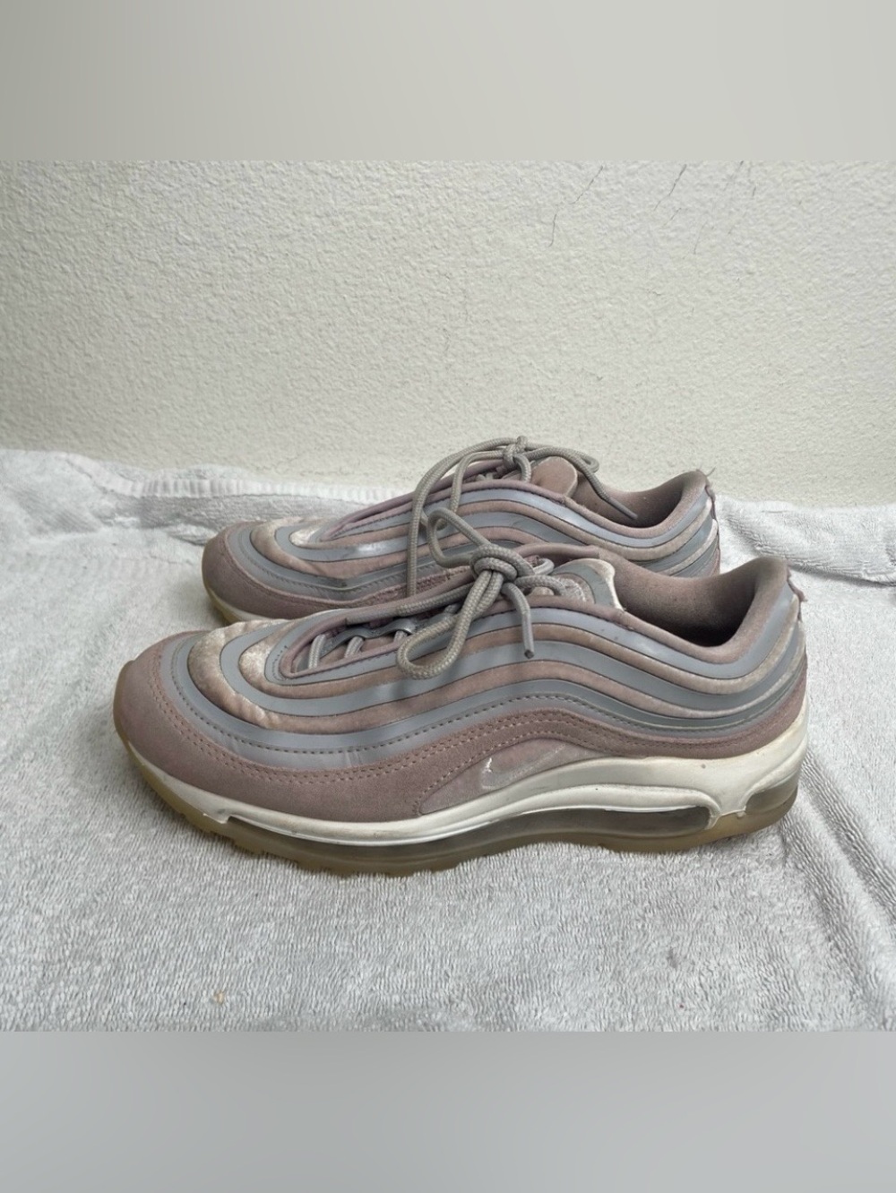 Nike Air Max 97 Ultra 17 Shoes Women's Size 7.5 Lux Vast Gray Pink Suede Velvet